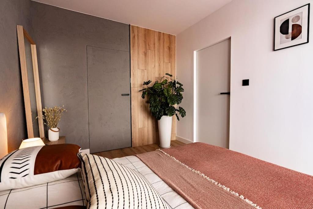 Apartament Na Grabiszynskiej Вроцлав Экстерьер фото